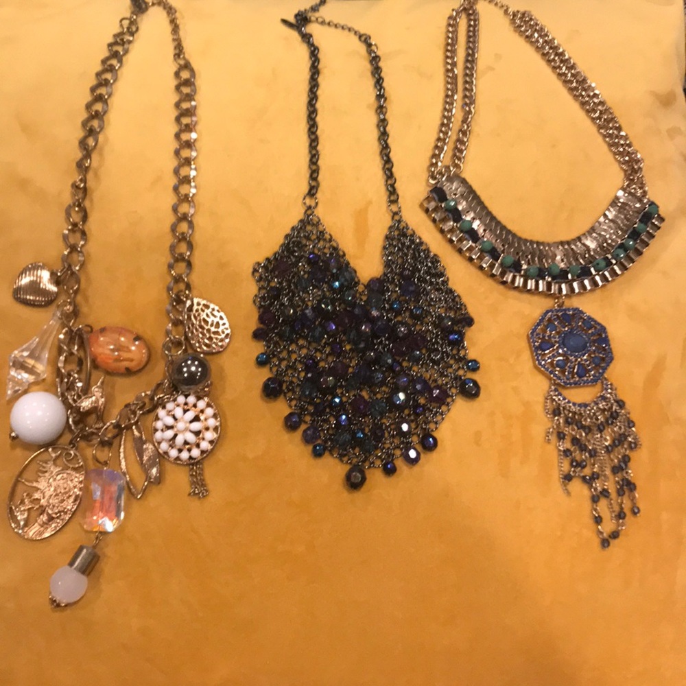 Bundle of three necklaces